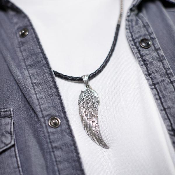 S12 Pendant Male WILD HEART Collection
